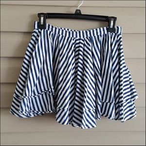 Size 1/2 blue & white stripe full mini skirt Size 1/2 blue & white stripe full mini skirt