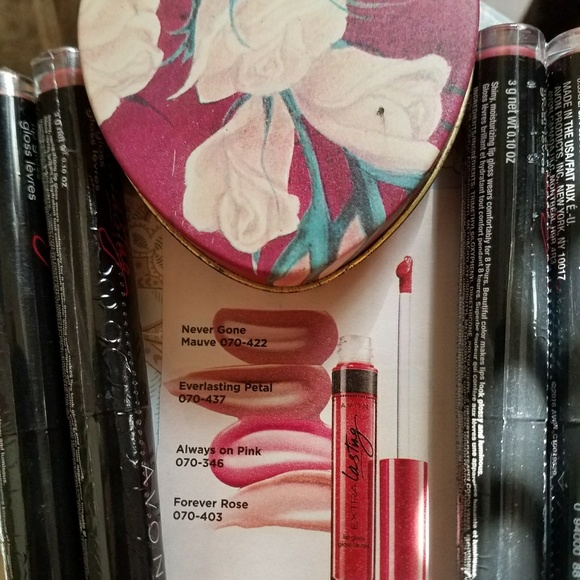 🆑Clear-5/$25- Lip Gloss - Never Gone Mauve - Picture 2 of 3