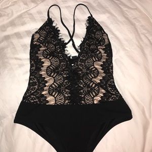 Windsor lace bodysuit