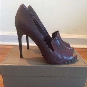 BCBG Burgundy heels