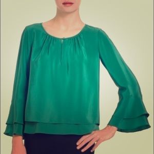 NWT BCBG stylish evergreen fall blouse small size