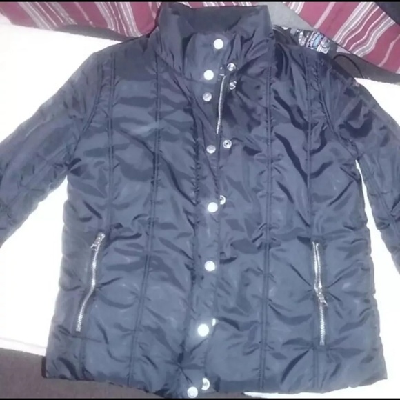 SOLD ON MERCARI - Picture 1 of 2