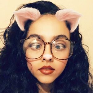 Meet your Posher, Veronica