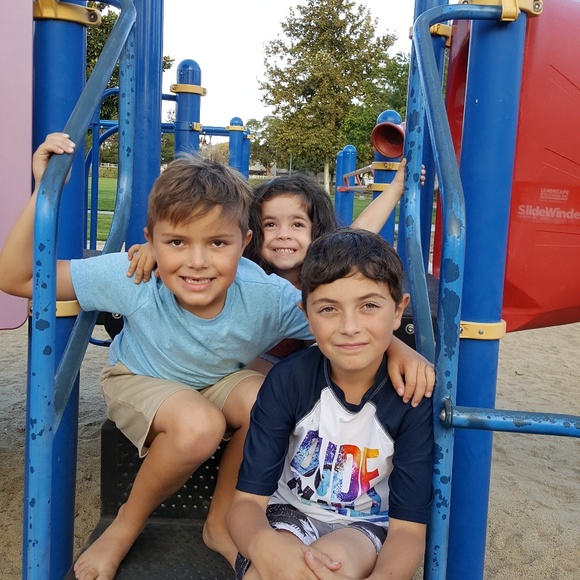 MEET THE POSHER! - Picture 2 of 4