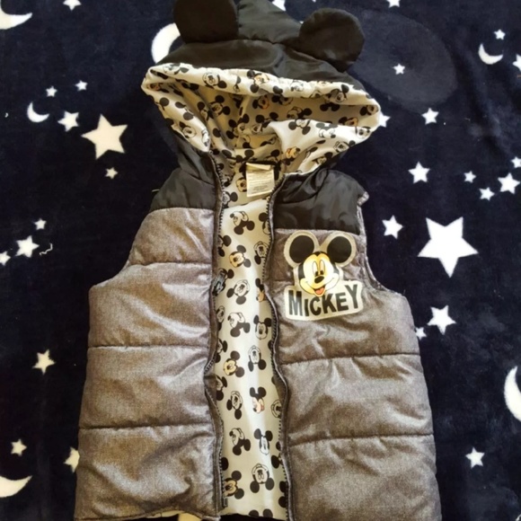 SOLD ON MERCARI - Picture 1 of 2