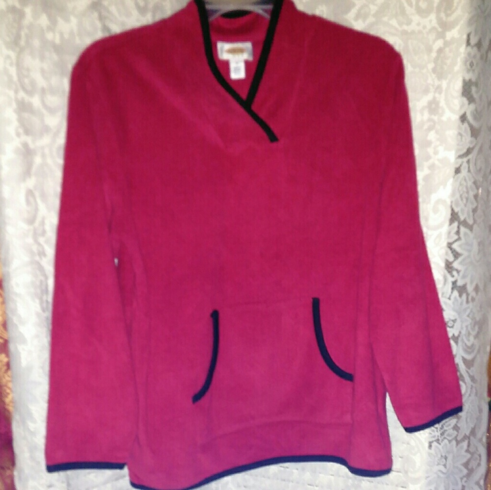 TALBOT'S FLEECE TOP
