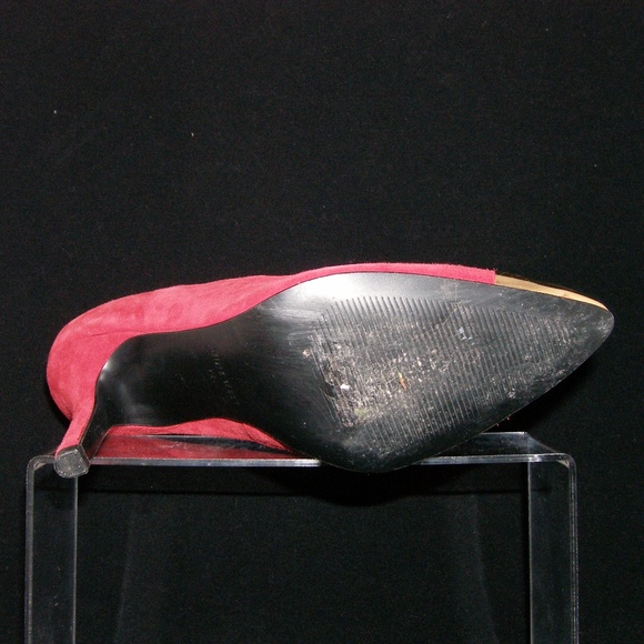 Nine West 'Giovanna' suede gold pointed pump 7.5M - Picture 6 of 8