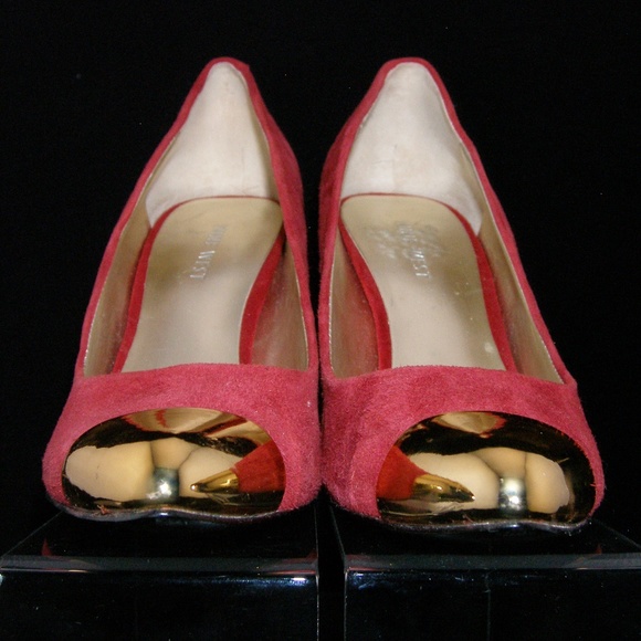 Nine West 'Giovanna' suede gold pointed pump 7.5M - Picture 2 of 8