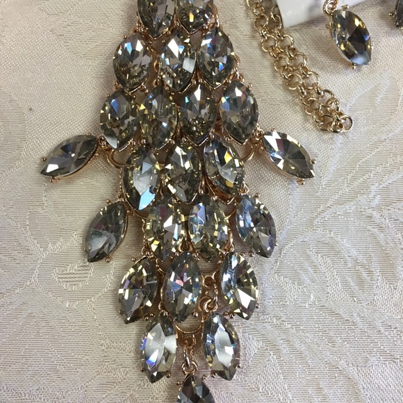 Dark Crystal Marquise Long Necklace Set - Picture 2 of 5