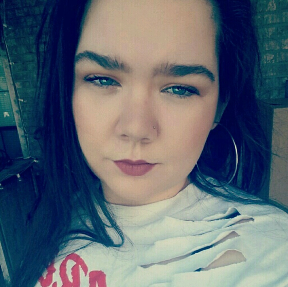 Meet your Posher, Shelby