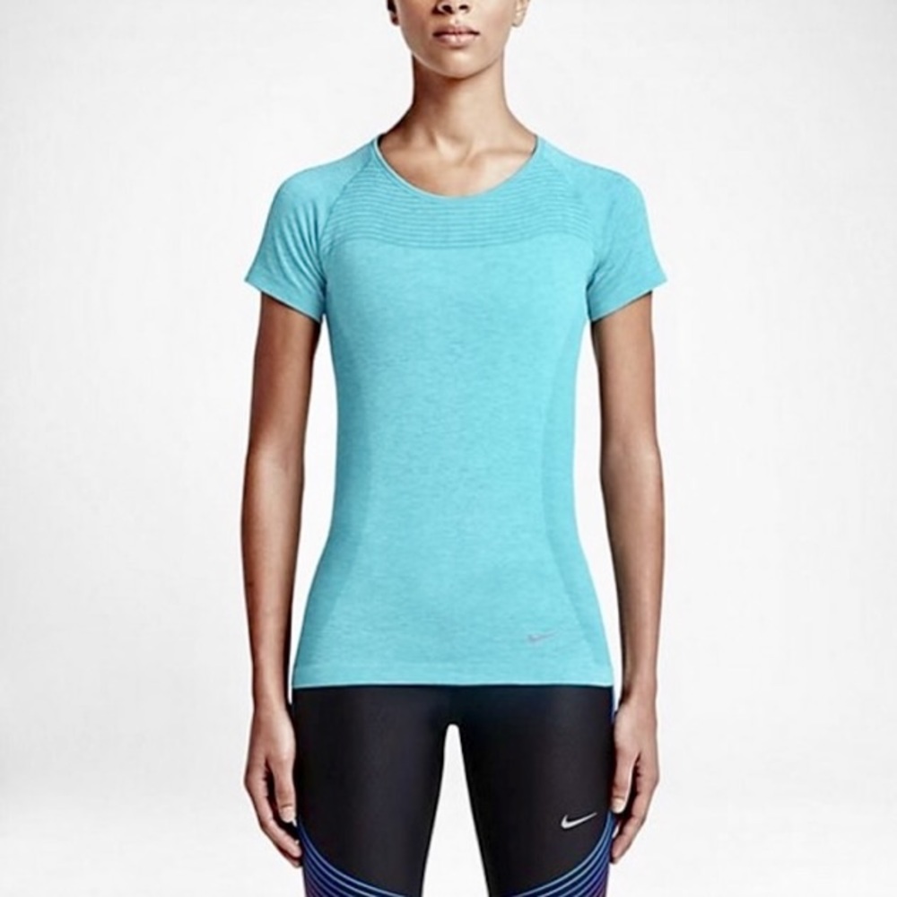 NWT Nike Dri-Fit Knit Top