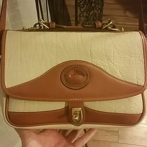 Vintage Dooney and Bourke Crossbody Vintage Dooney and Bourke Crossbody