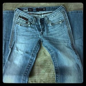 Grp. E jeans