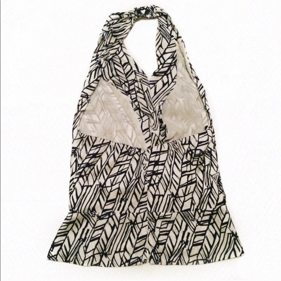 ‼️PRICE DROP‼️ BCBGeneration Wrap-Front Halter - Picture 2 of 3