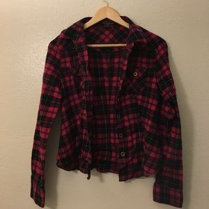 Red and Black Plaid Flannel Size M Red and Black Plaid Flannel Size M
