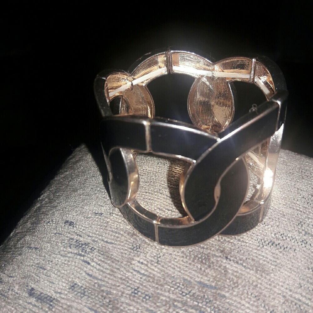 Black and gold bracelet