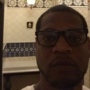 Meet your Posher, Eddie