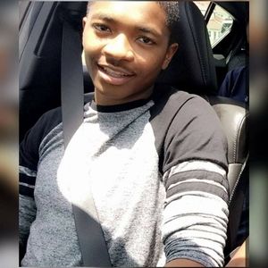 Meet your Posher, Donnele