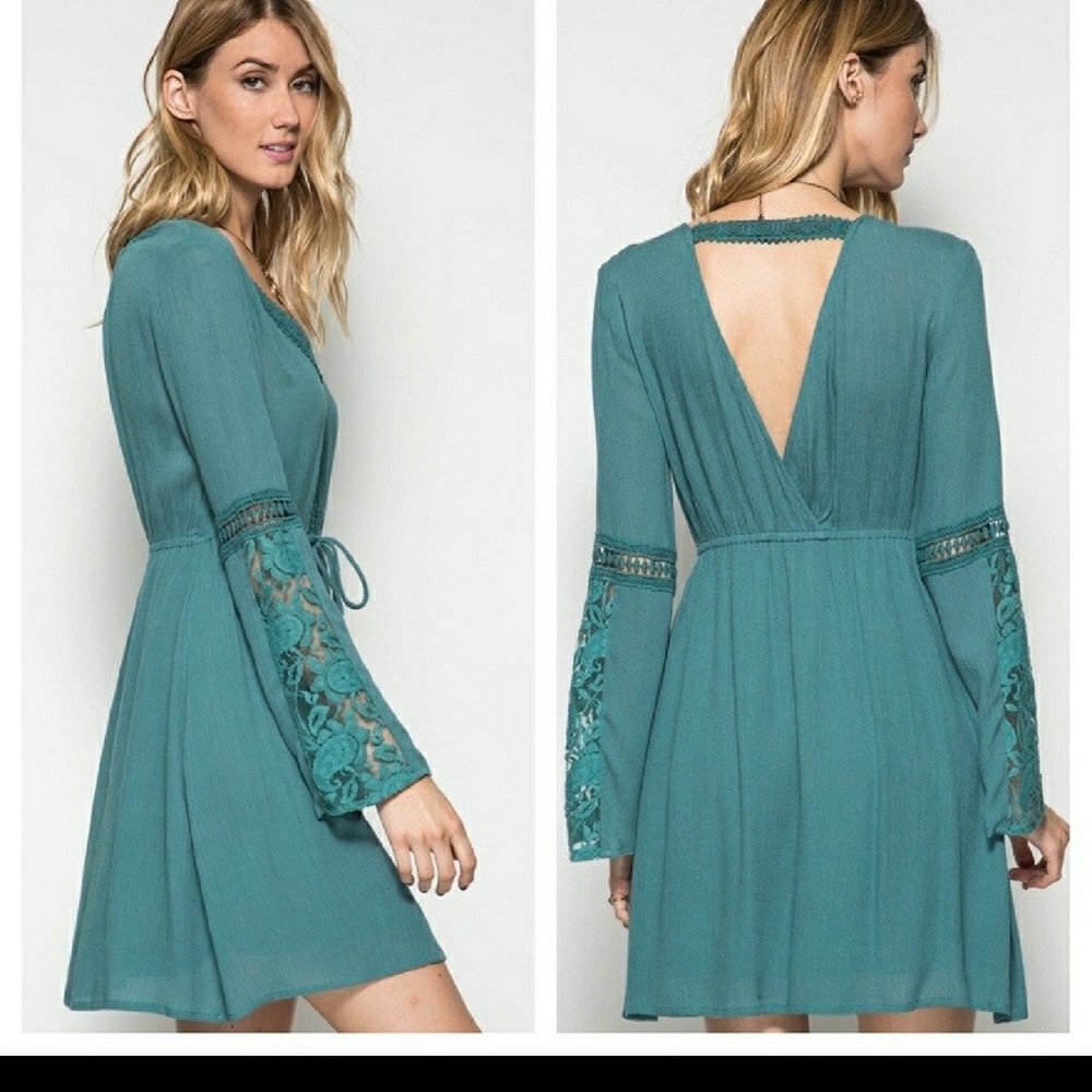 PRICE DROPš„DETAIL TUNIC DRESSā¼ļø - Picture 2 of 3
