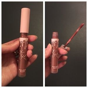 Kylie Cosmetics..Twenty