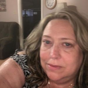 Meet your Posher, Vickie