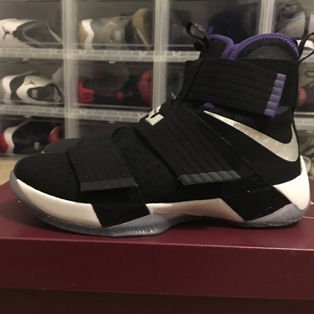 Lebron Soldier 10 "court purple"