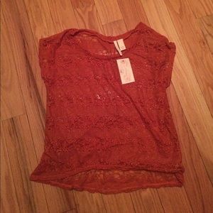 NWT Perfect Fall Tee NWT Perfect Fall Tee