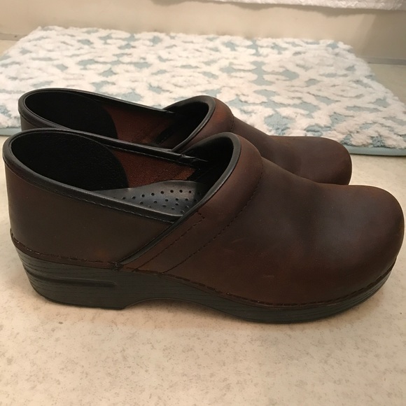 Dankso Professional Clogs Oiled Brown Leather (41) - Picture 6 of 8