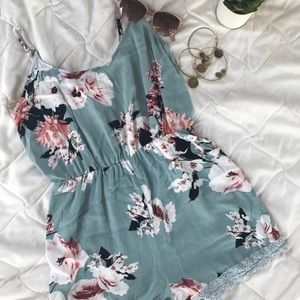 Kendall & Kylie Romper Kendall & Kylie Romper