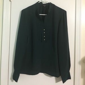 Green blouse Green blouse
