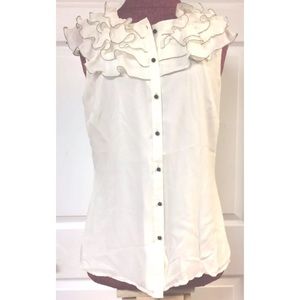Ann Taylor White & Black Ruffled Collar Button Up Ann Taylor White & Black Ruffled Collar Button Up