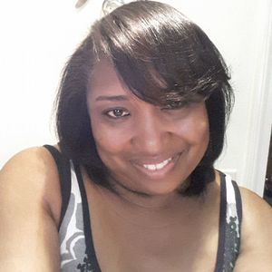 Meet your Posher, Regina