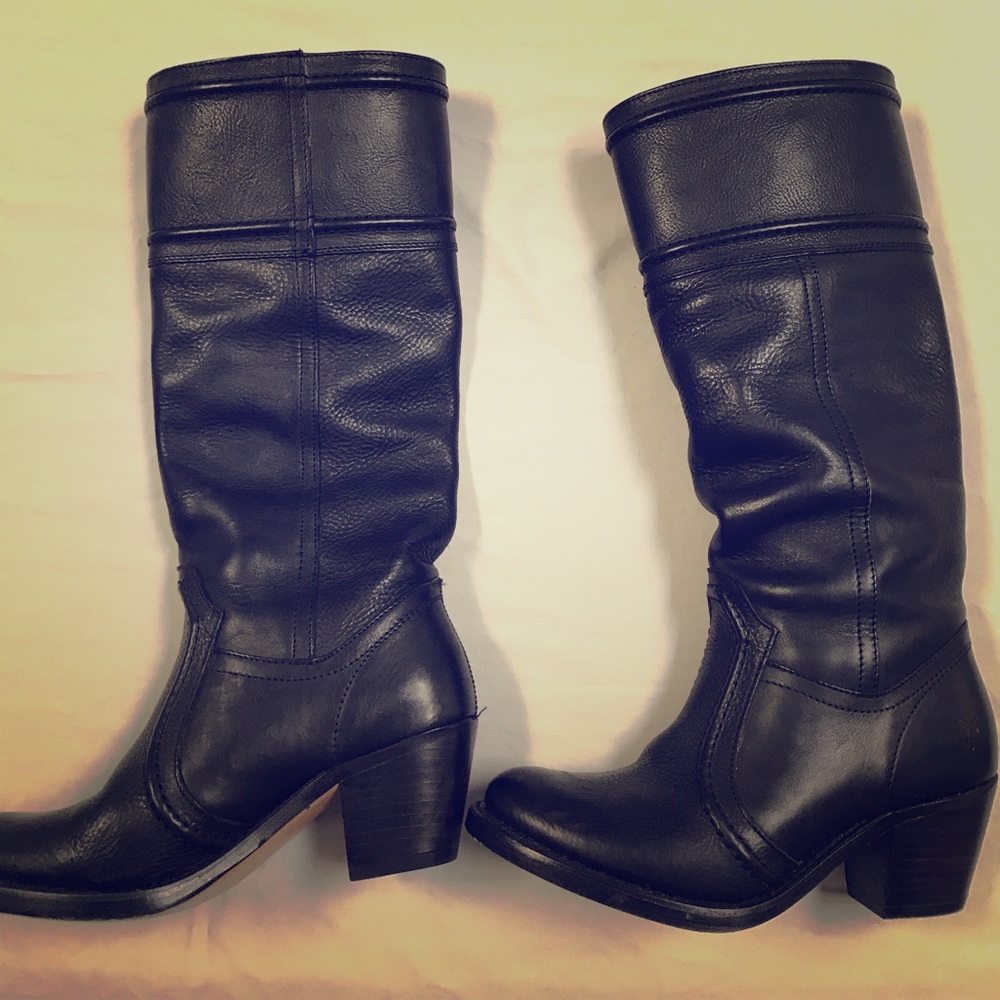 Black FRYE "Jane" boots - size 6