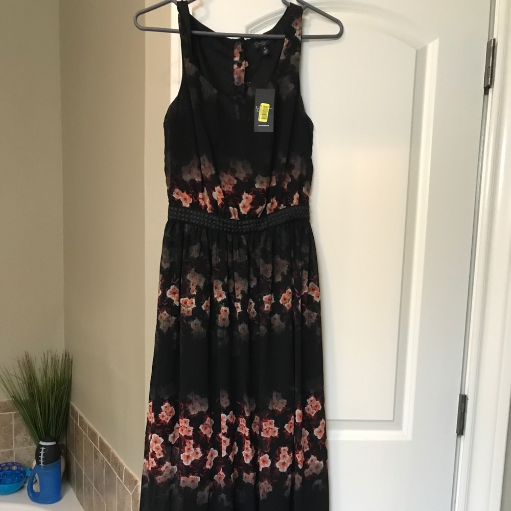 Brand new Jessica Simpson maxi dress