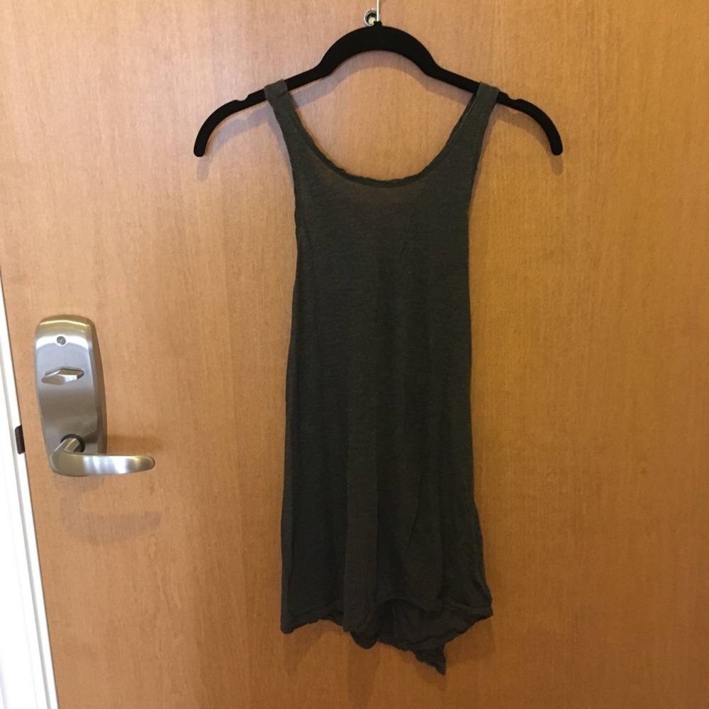 Dark gray tie back lululemon top