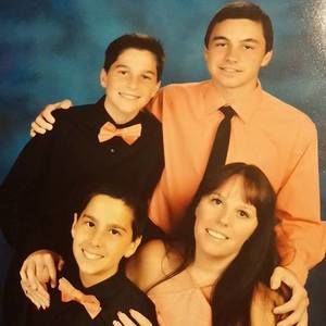 Meet your Posher, Tracy lee