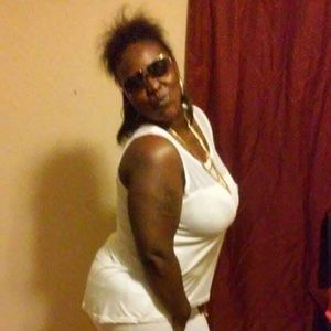 Meet your Posher, Shaneka