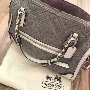 Amazing authentic Coach! Excellent Condition!