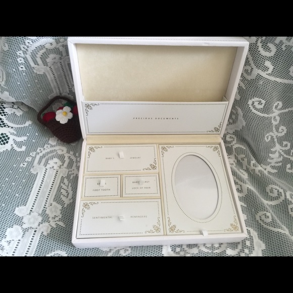 baby keepsake box pottery barn
