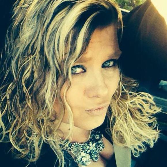 Meet your Posher, Wanda - Picture 1 of 1