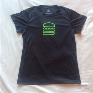 Shake Shack top. Size M.