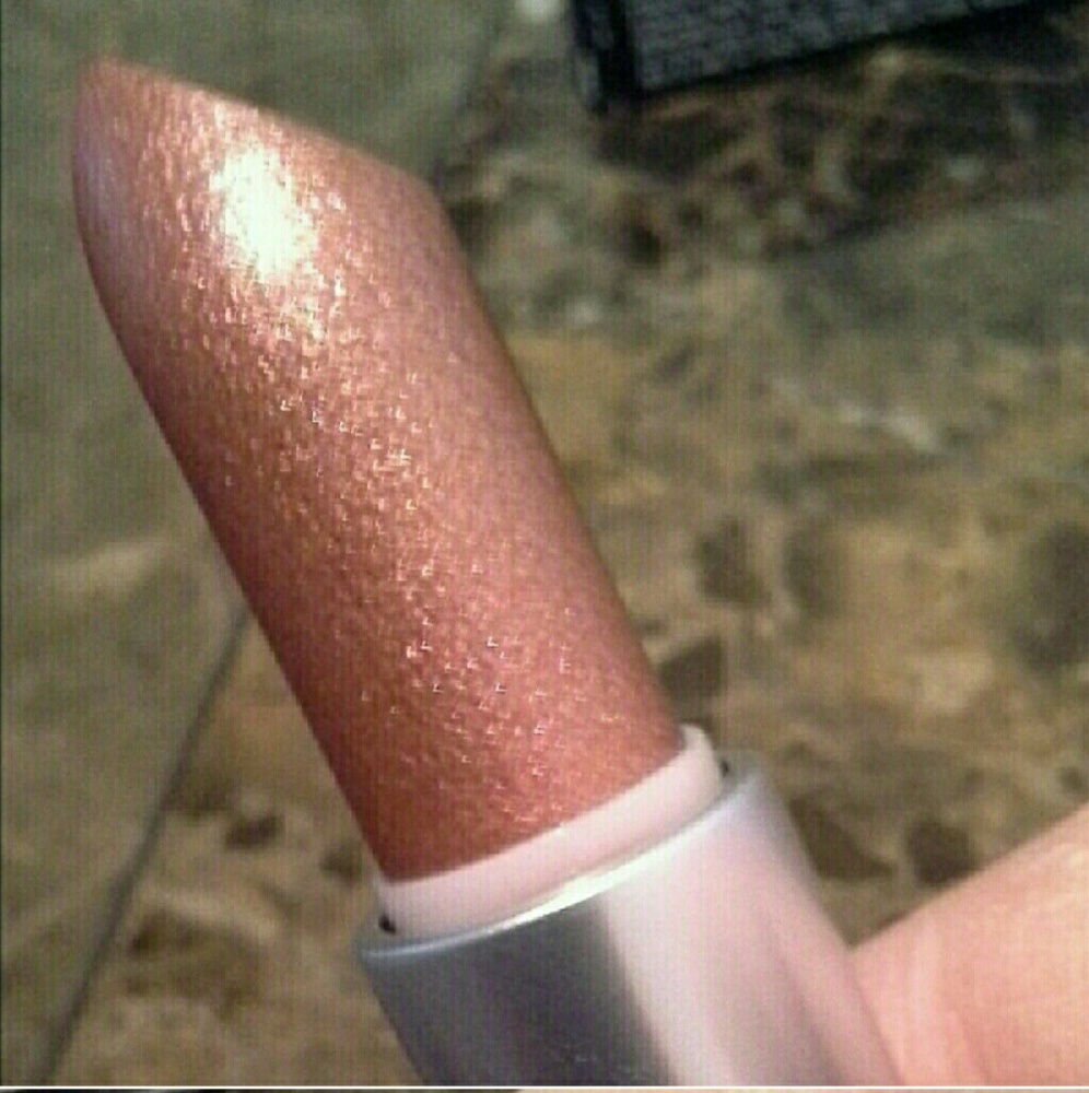 LOWEST $Mac Dazzle Finish Lipstick. BNIB