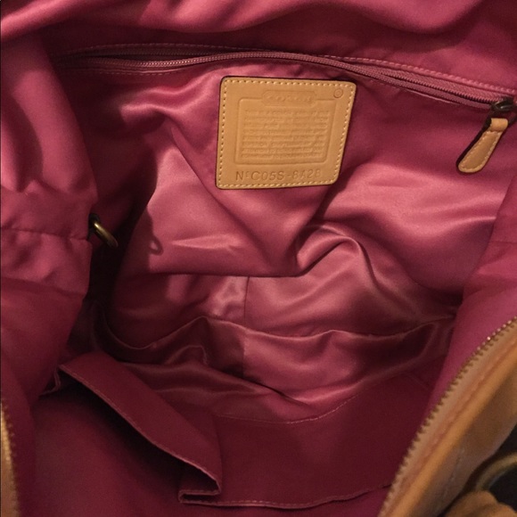 Coach tan genuine leather handbag - Picture 6 of 8