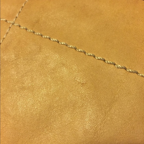 Coach tan genuine leather handbag - Picture 8 of 8