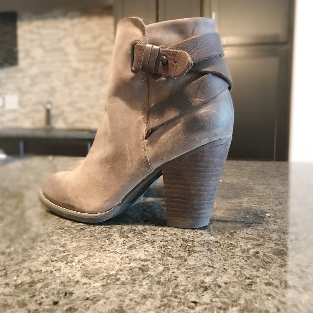 Ankle Booties (Aldo, Size 6.5, 3 inch heel)