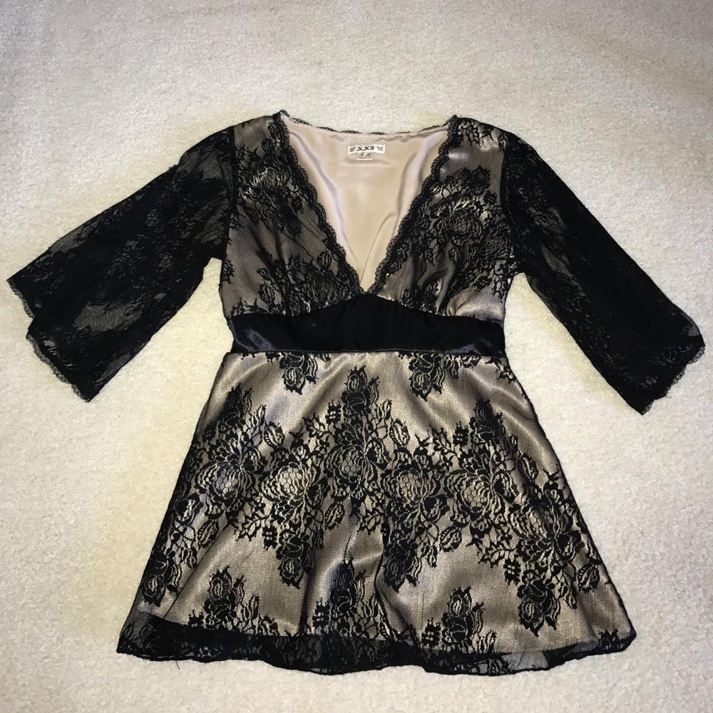 Lace top