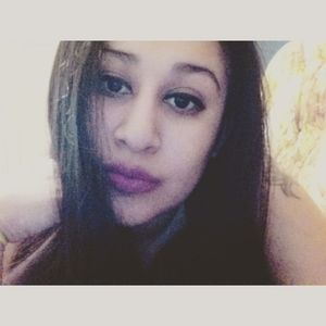 Meet your Posher, Lizzie'louu