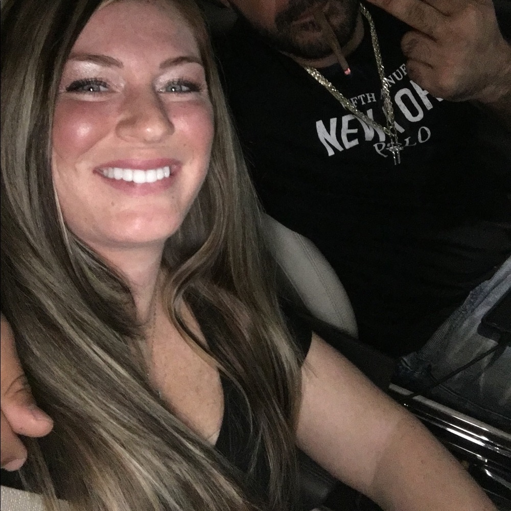 Meet your Posher, Jolina