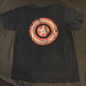 Captain America T-shirt