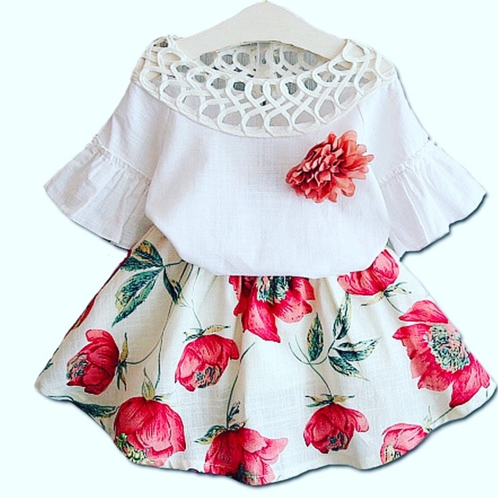 Childrens clothes